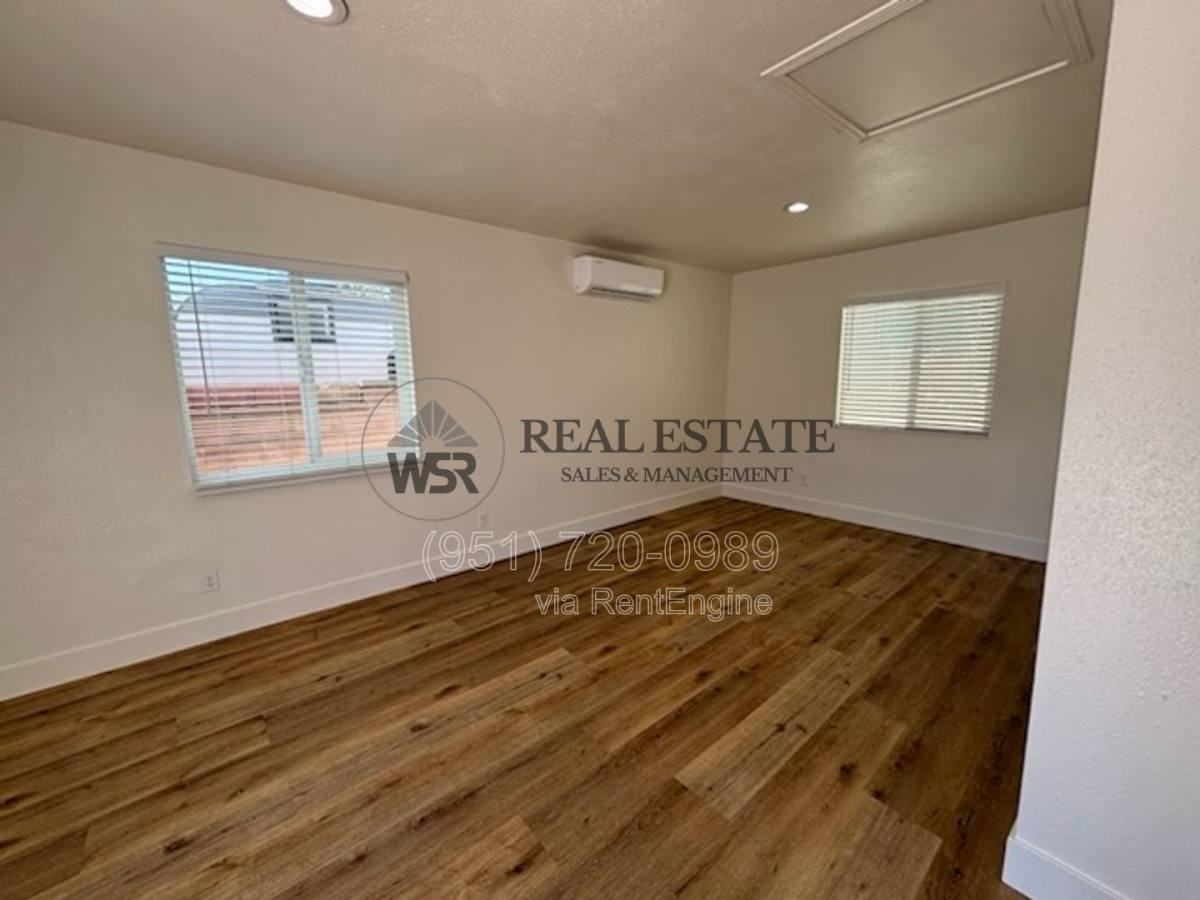 5704 Wisteria Dr #3 - Photo 3 of 7