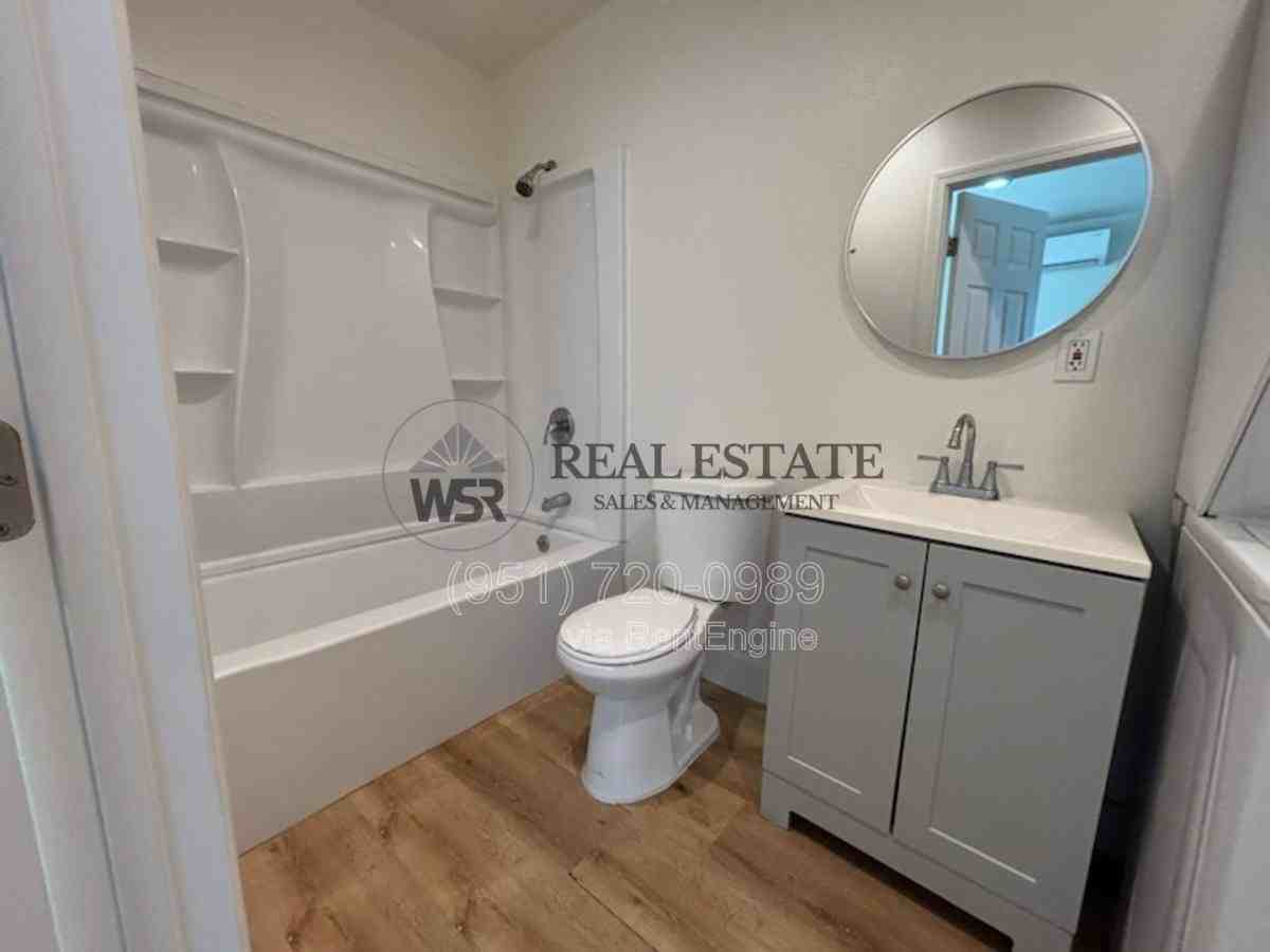 5704 Wisteria Dr #3 - Photo 6 of 7