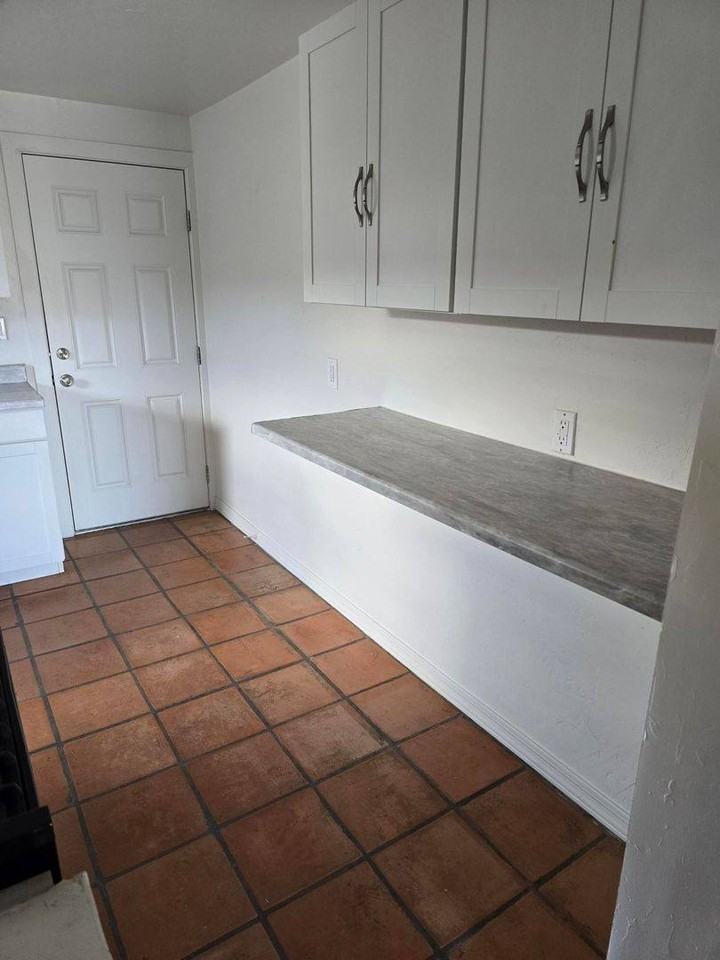 3544 E Presidio Rd #A - Photo 3 of 10