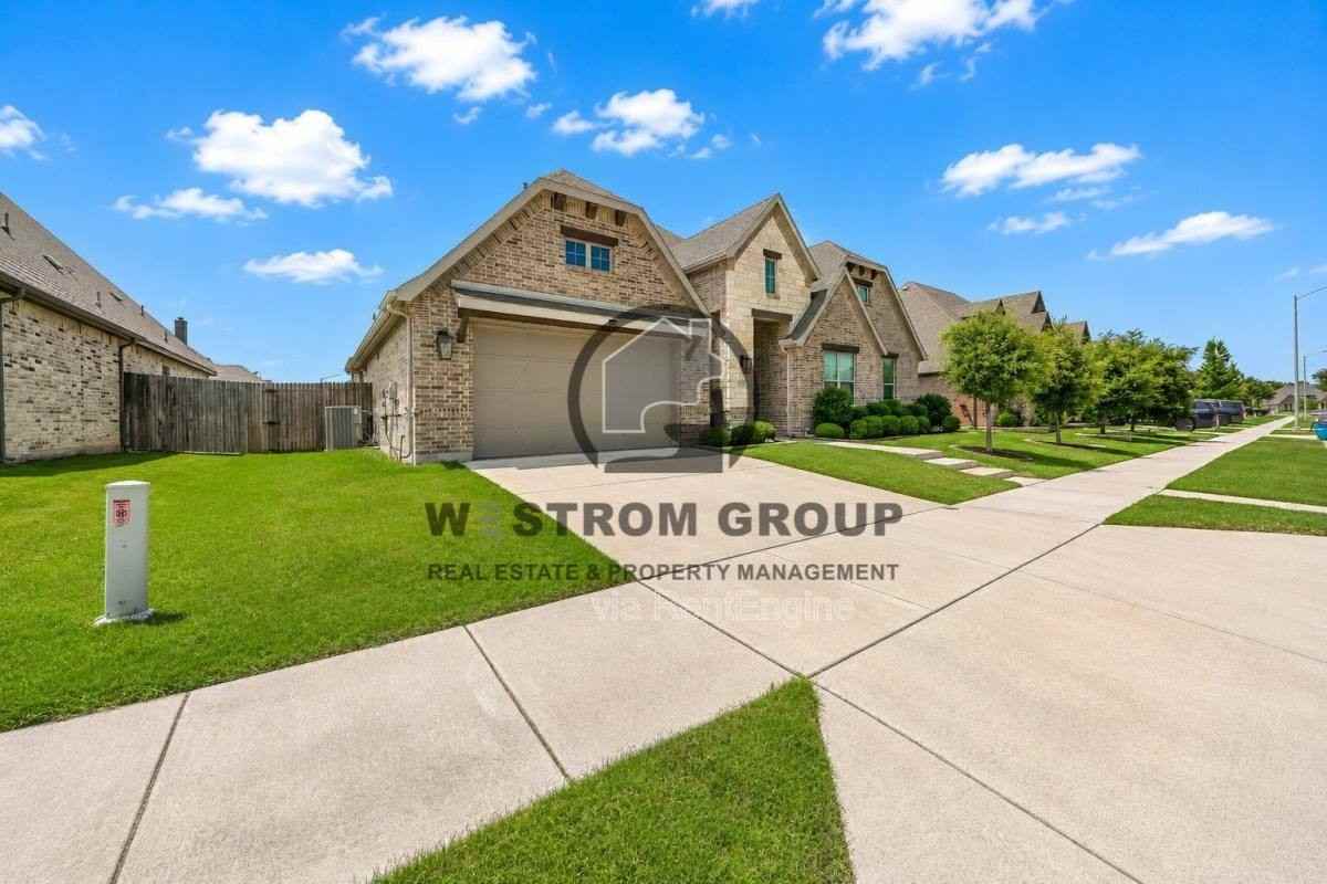 12725 Elm Springs Trl - Photo 2 of 10