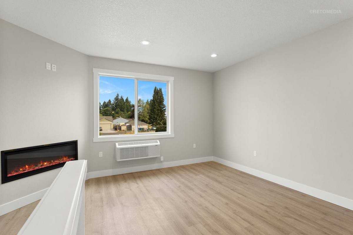 4245 Verda Ln Ne - Photo 6 of 10