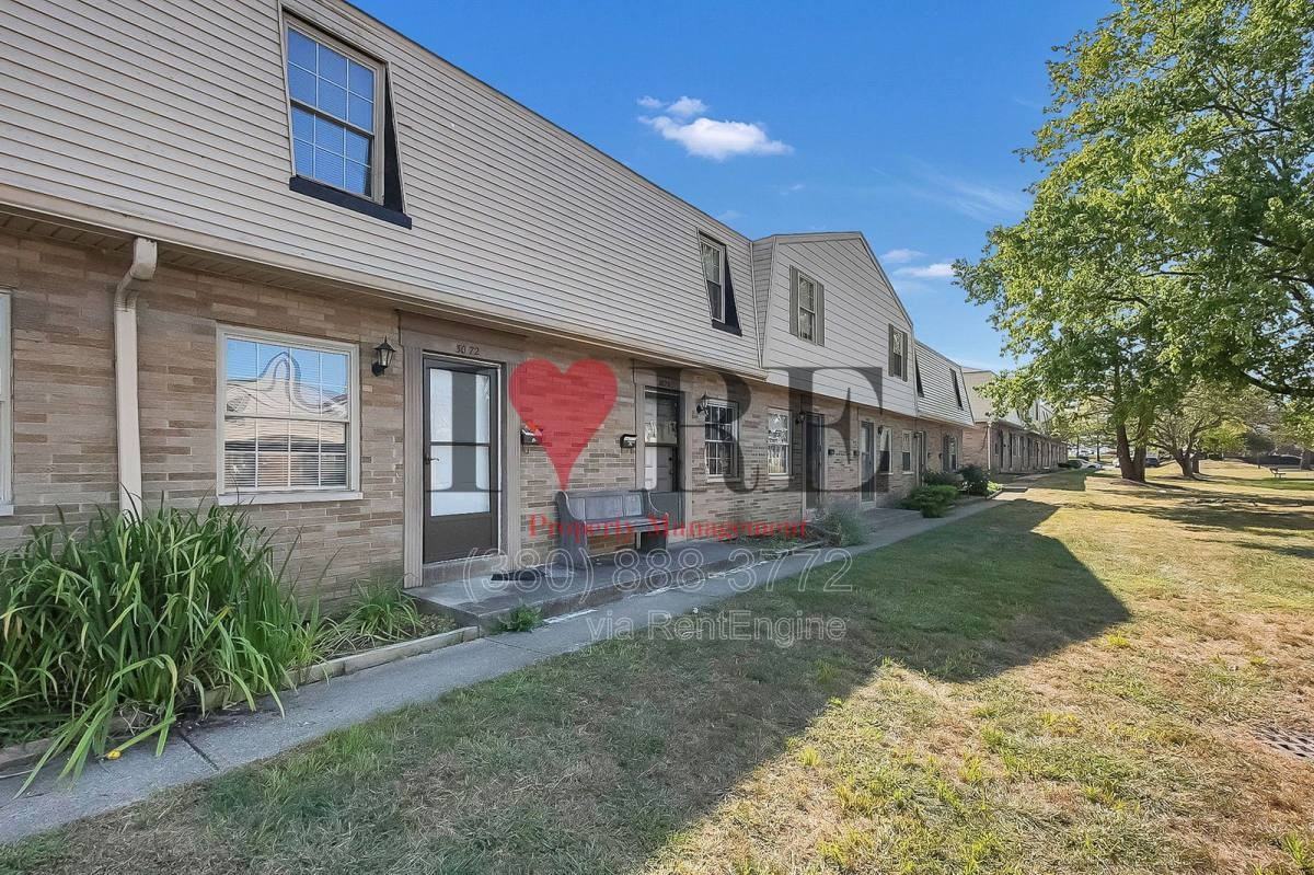 3072 Morsetowne Ct S - Photo 2 of 10