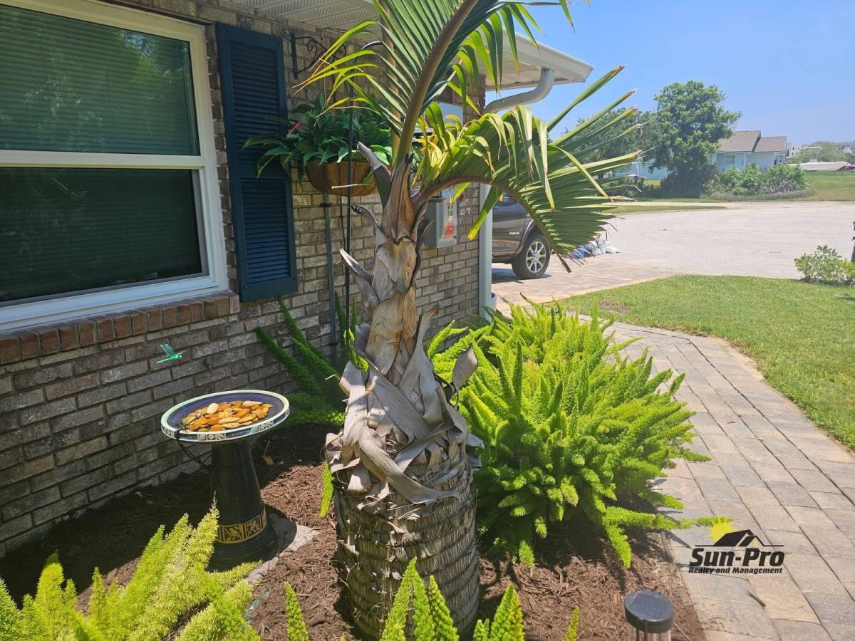 139 Riverwalk Ct - Photo 2 of 10