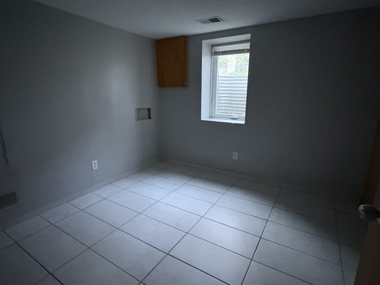 3018 51st Ave N - Photo 7 of 11