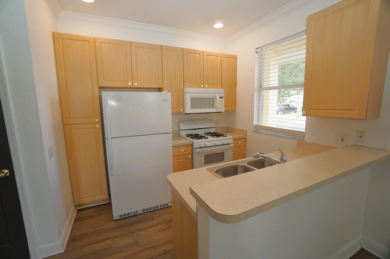101 Key Haven Ct #1 - Photo 5 of 23
