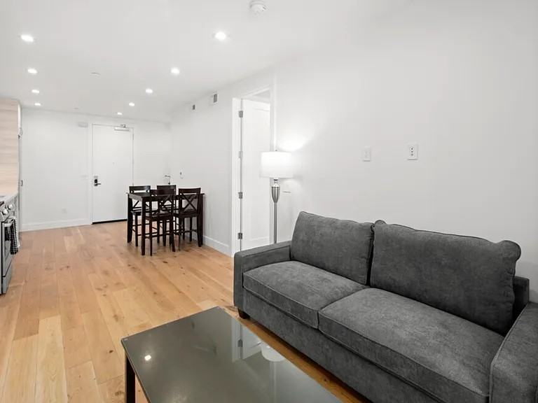 1801 Mission St #601 - Photo 6 of 8