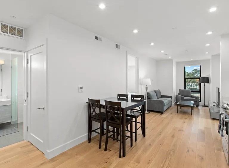1801 Mission St #601 - Photo 7 of 8