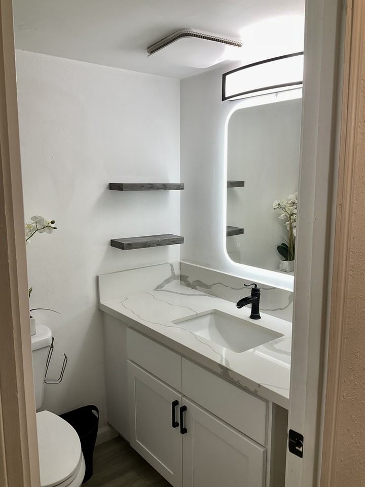 68-051 Akule St #203 - Photo 4 of 7