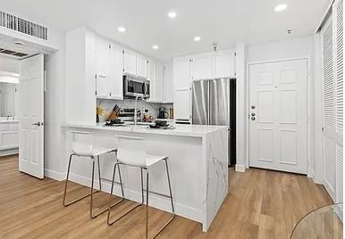 5605 Friars Rd - Photo 4 of 10
