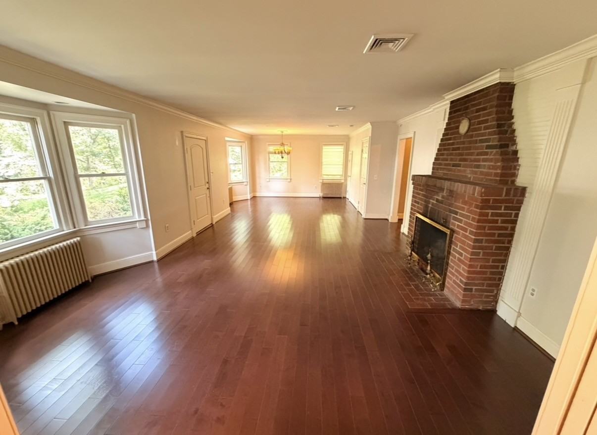 7104 Triad Way - Photo 3 of 15
