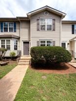 613 Meadowbrook Dr - Photo 1 of 1
