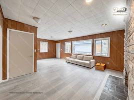 featured image of 955 Perry St