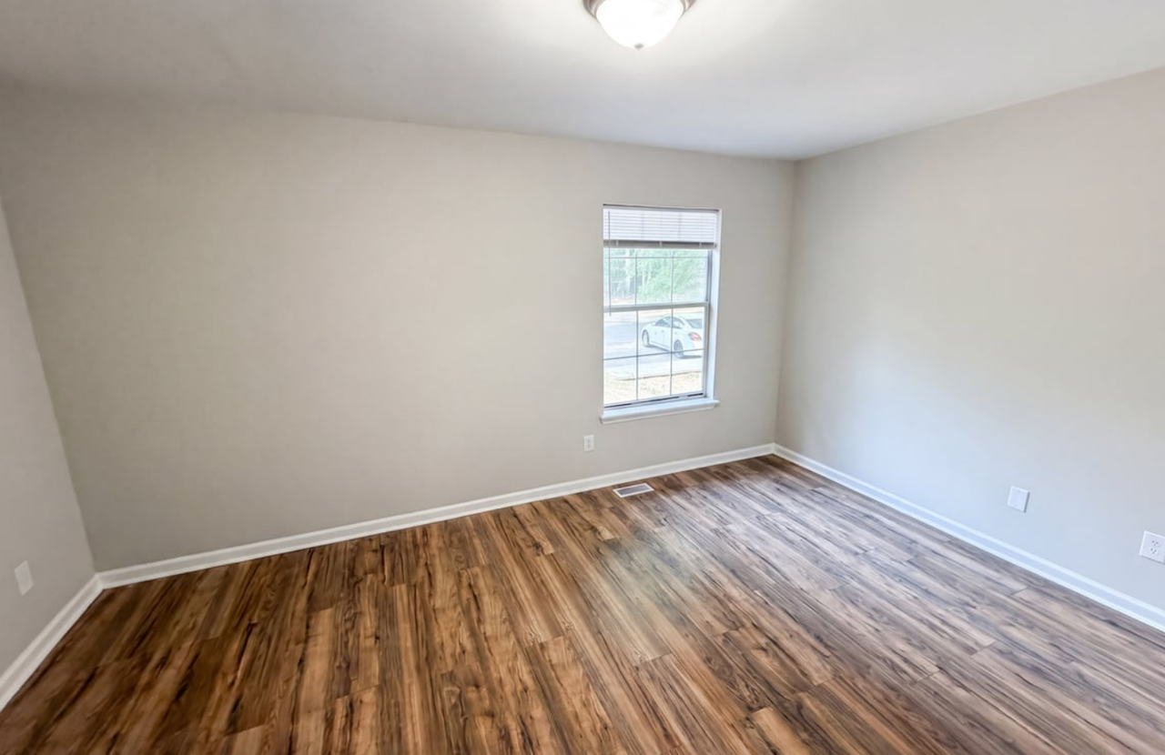 4037 Briarhill Dr - Photo 6 of 8