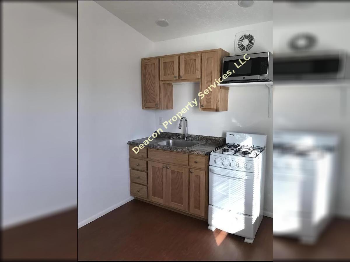 2121 Coal Pl Se - Photo 3 of 14