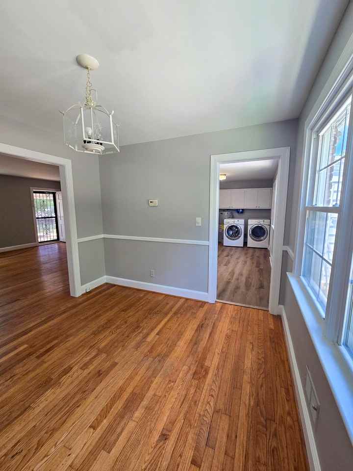 3428 Wade Ave - Photo 7 of 36