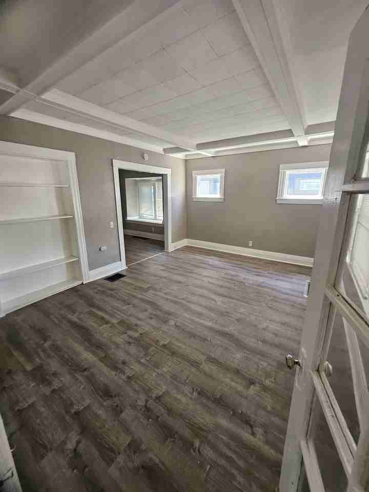 128 Argo Park - Photo 2 of 9