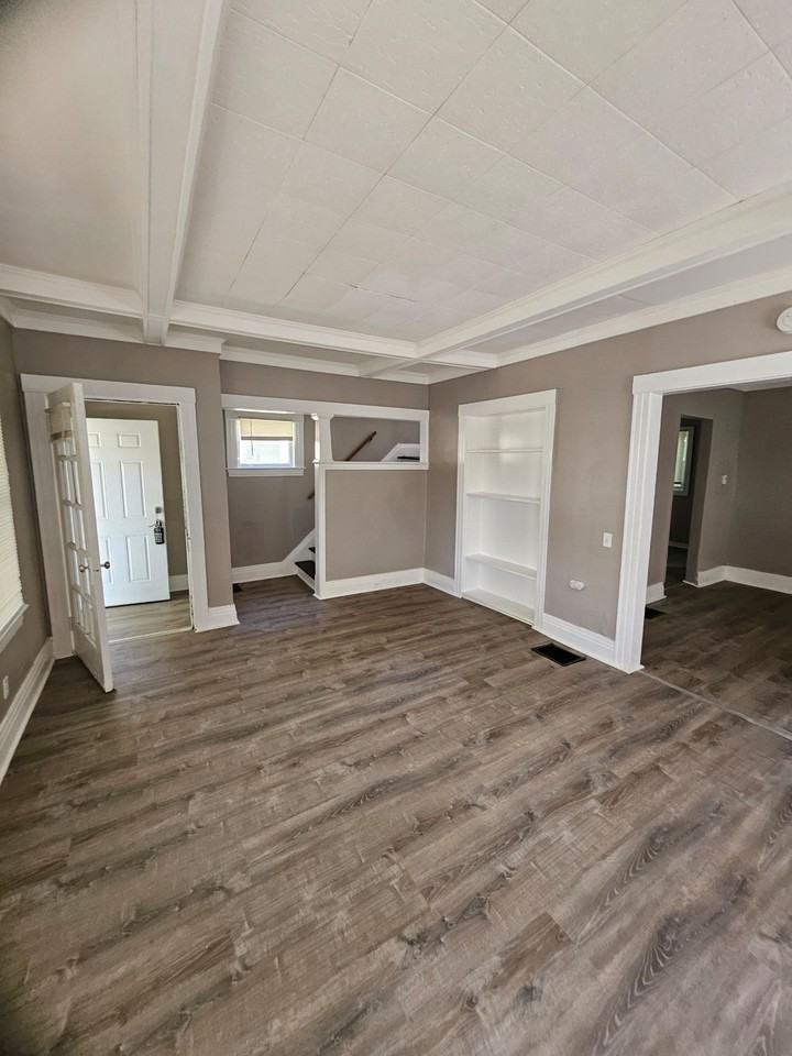 128 Argo Park - Photo 3 of 9