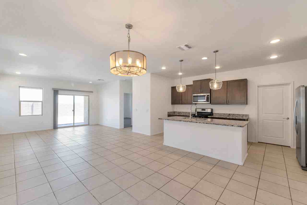 6952 W Hedge Rose Dr - Photo 4 of 25