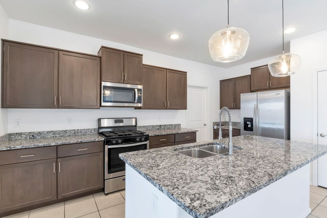 6952 W Hedge Rose Dr - Photo 6 of 25