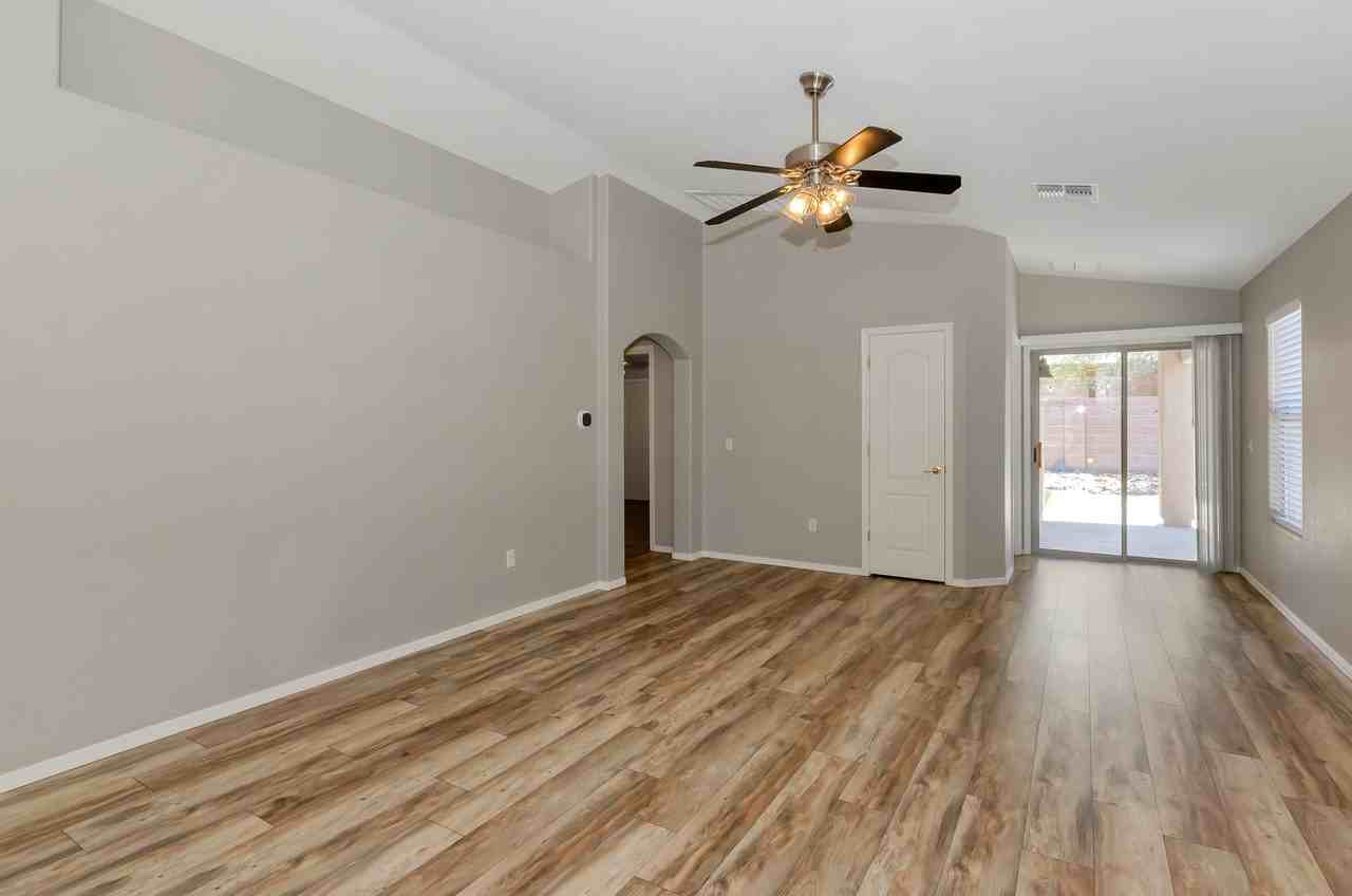 7796 S Sentinal Stone Dr - Photo 5 of 16