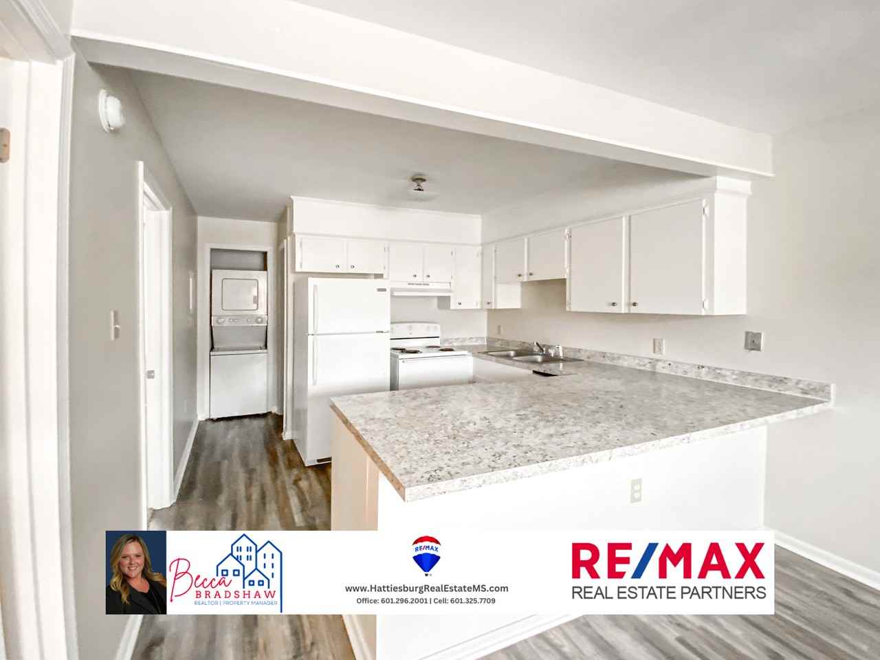 404 N 40Th Ave - Photo 6 of 12