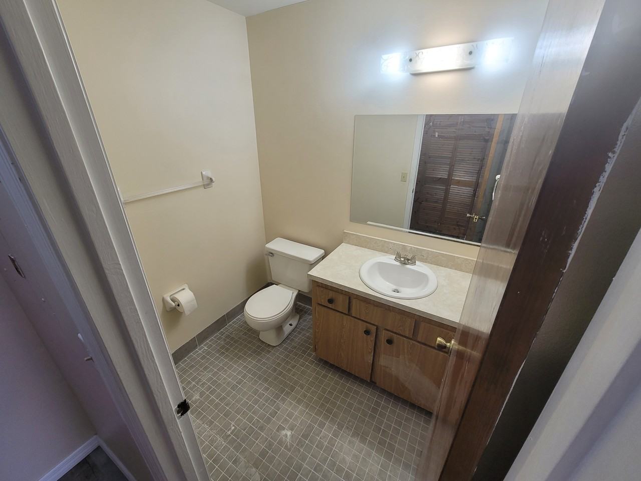 456 Hunter Cir - Photo 5 of 19