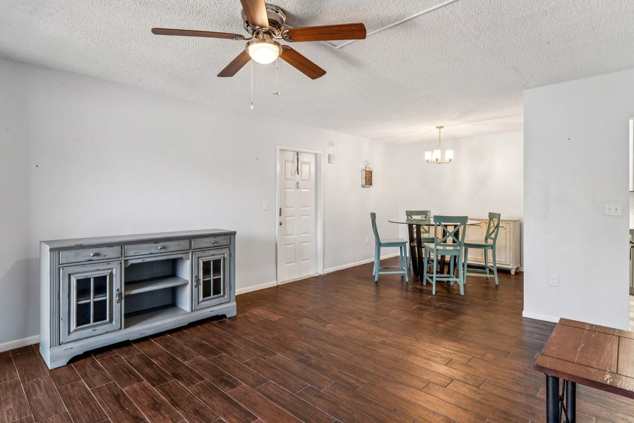 3232 Lake Pine Way E #H2 - Photo 4 of 38