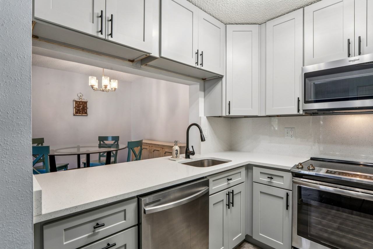 3232 Lake Pine Way E #H2 - Photo 7 of 38
