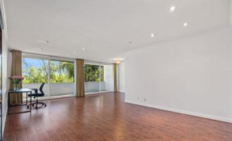 4915 Tyrone Ave - Photo 1 of 1