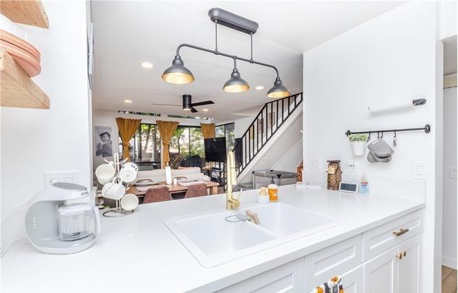 14081 Bayside Dr - Photo 5 of 21