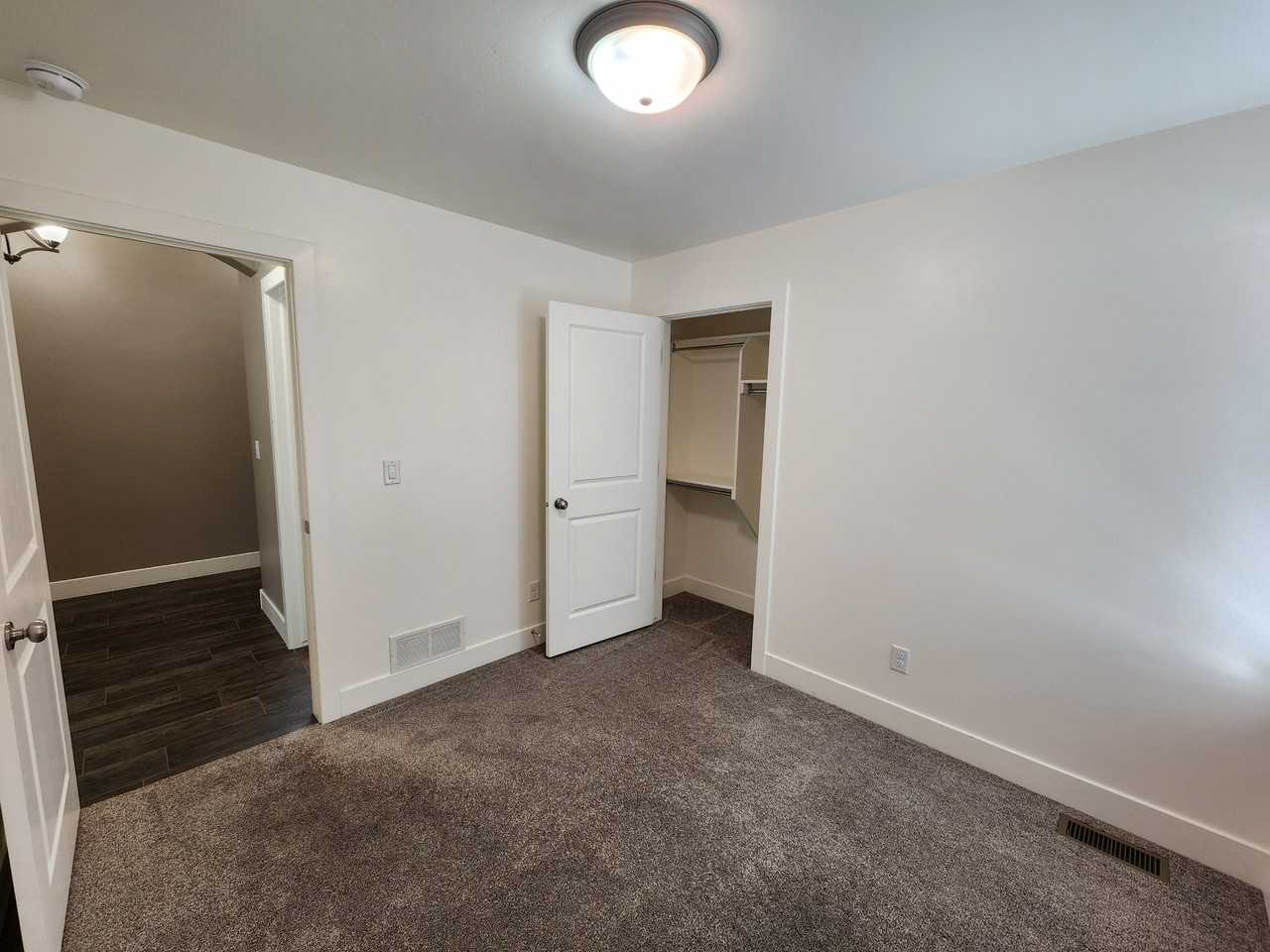 3448 N Coral Way - Photo 5 of 17