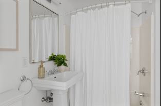 432 Norfolk St #2F - Photo 1 of 1