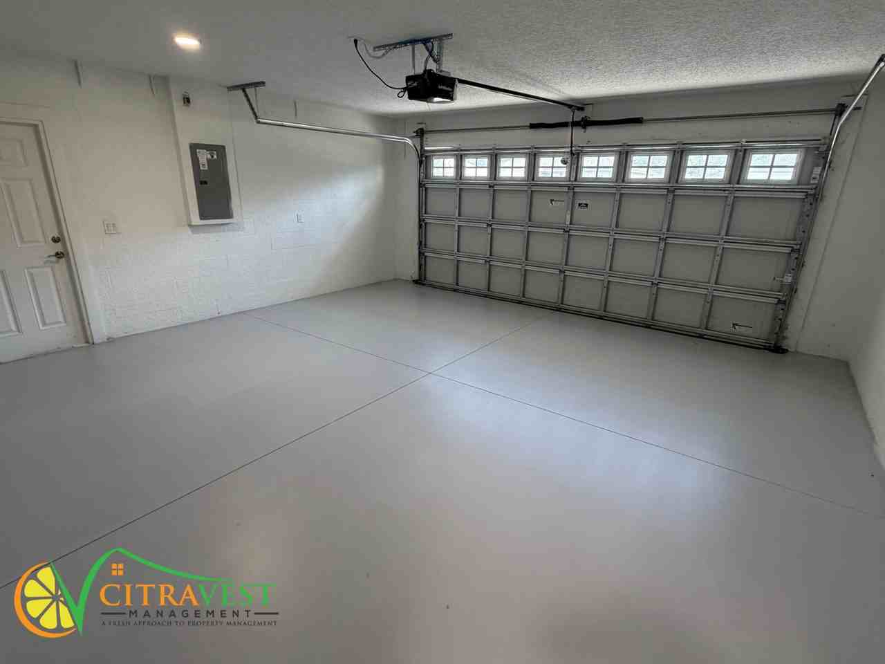 2094 W Swanson Dr - Photo 7 of 8