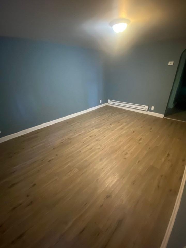 8444 S Escanaba Ave #1 - Photo 2 of 2