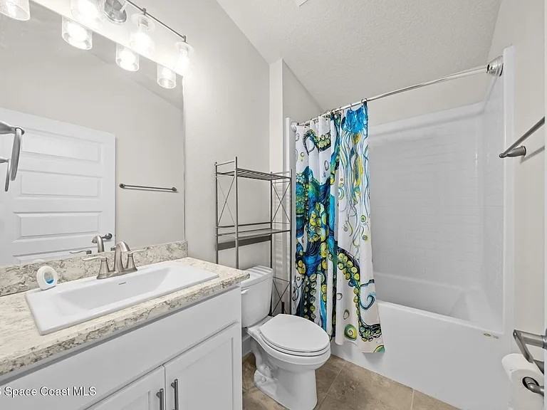 695 Lantana St - Photo 6 of 24