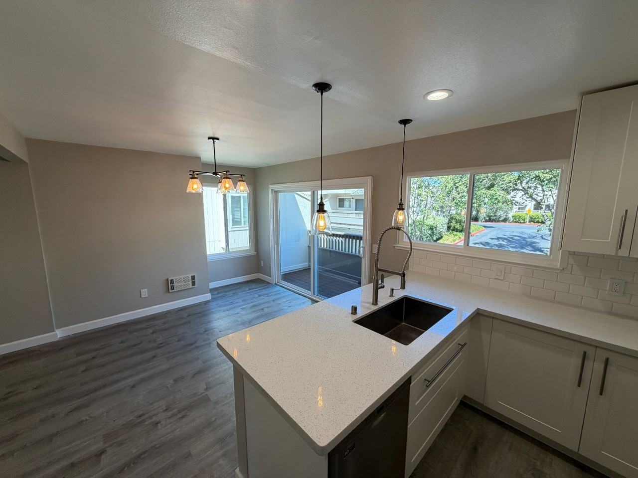 618 S Fair Oaks Ave - Photo 5 of 17