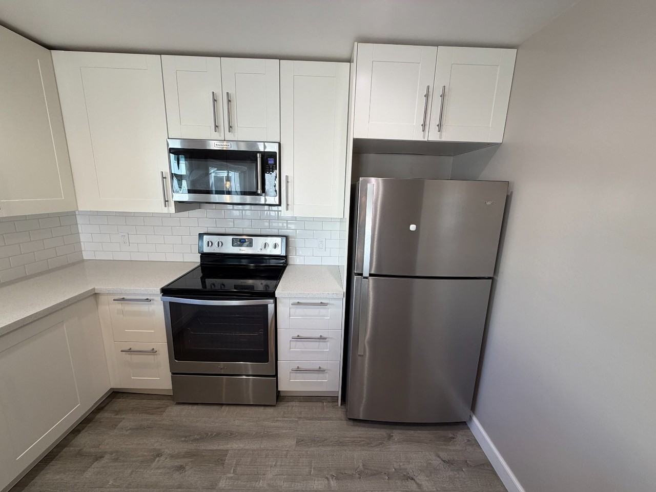 618 S Fair Oaks Ave - Photo 6 of 17