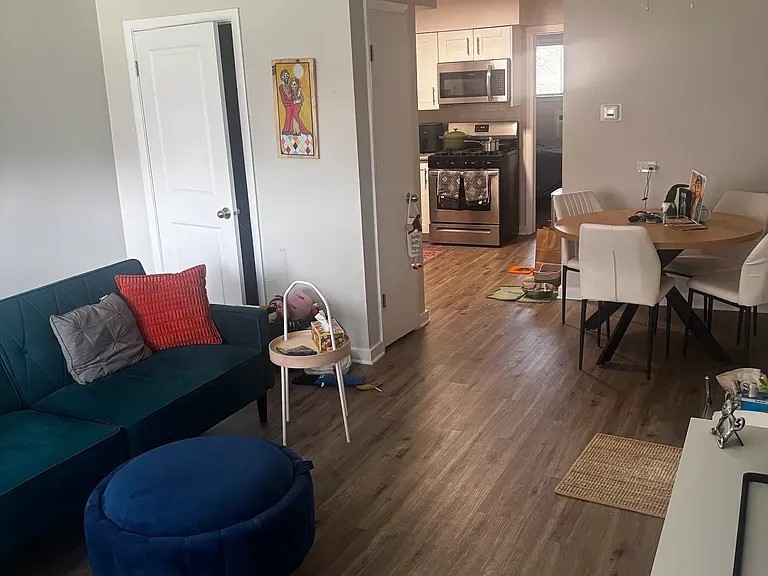 1348 Brown St - Photo 7 of 8