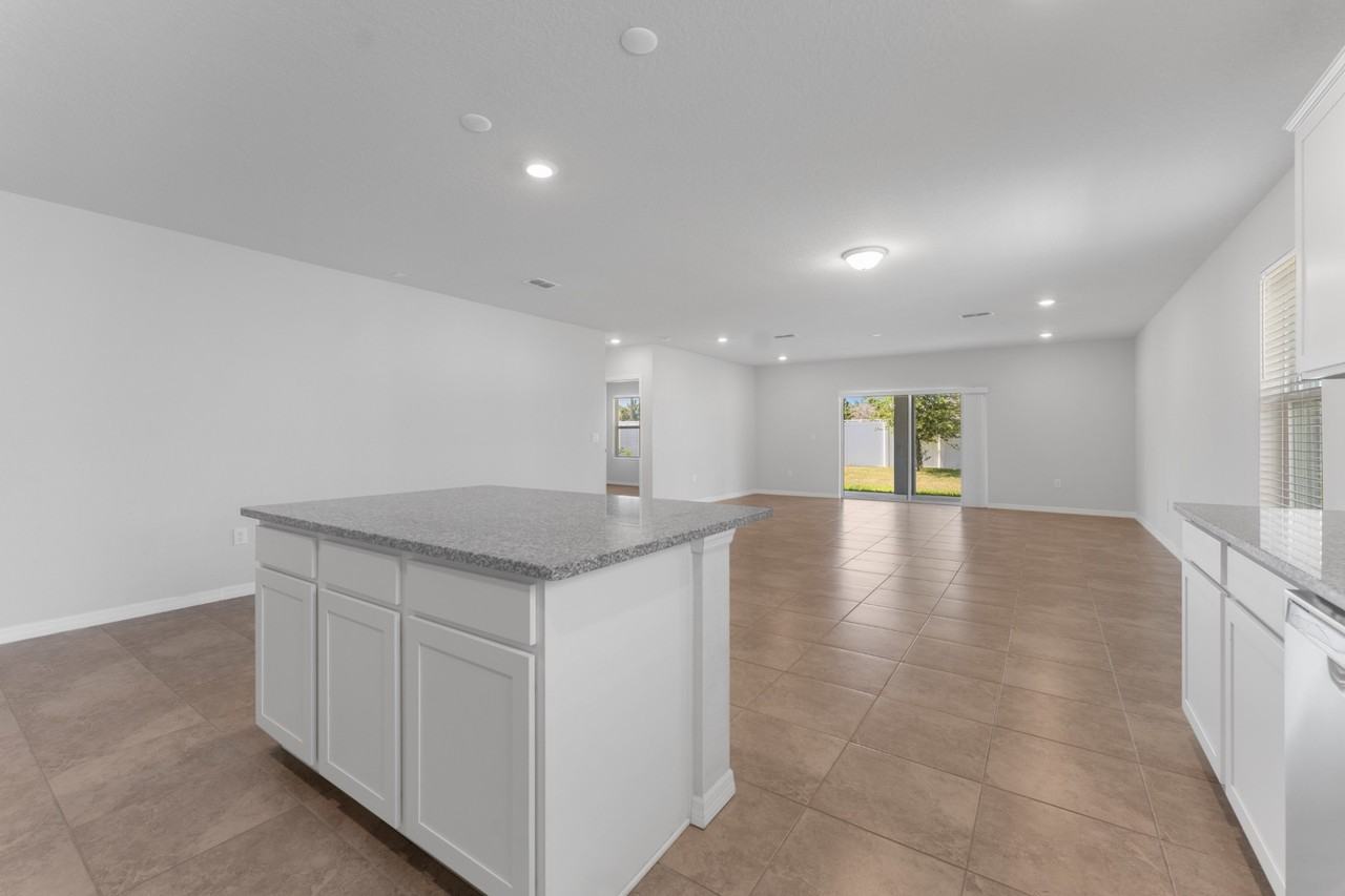 9642 Summers Cay Cir - Photo 7 of 40