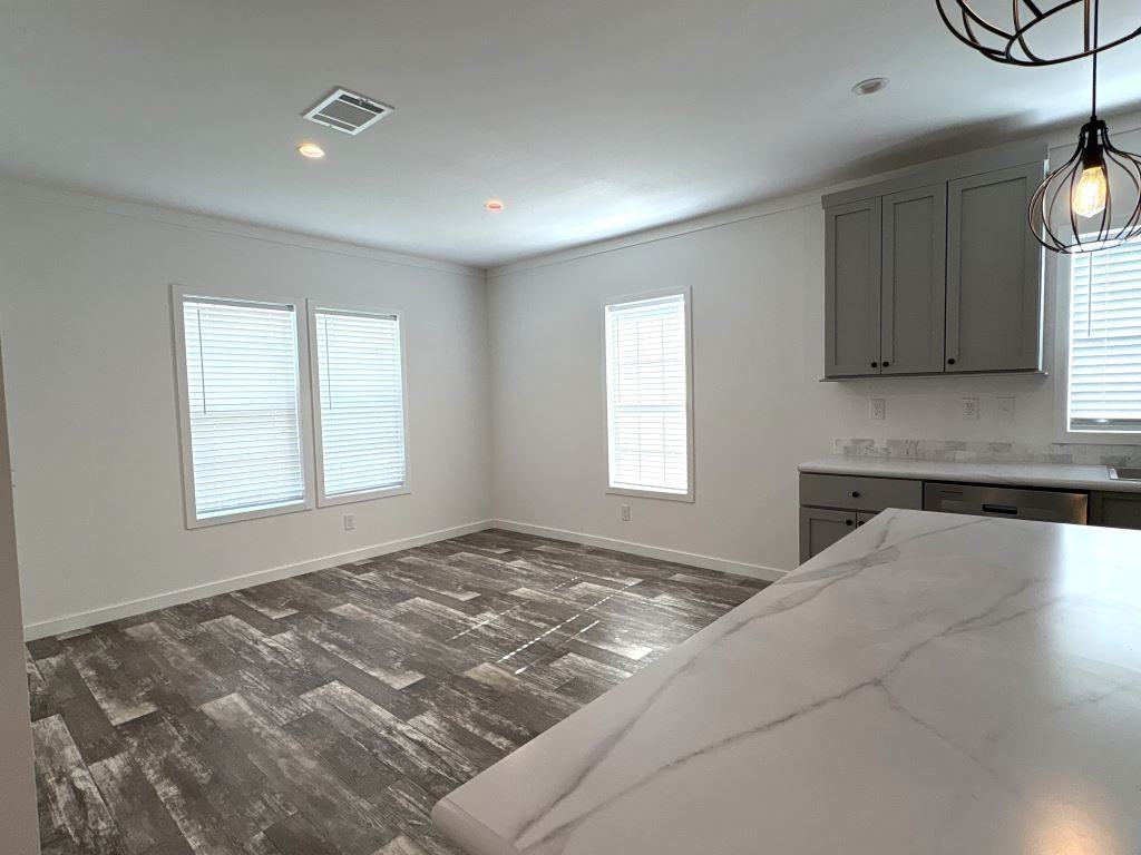 34822 Minnow Ln - Photo 4 of 36
