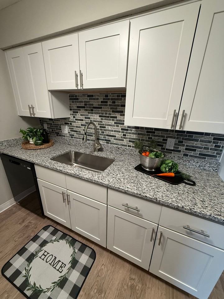 11802 Amerado Blvd - Photo 2 of 40