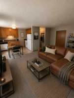 featured image of 209 E 14th Ave #01