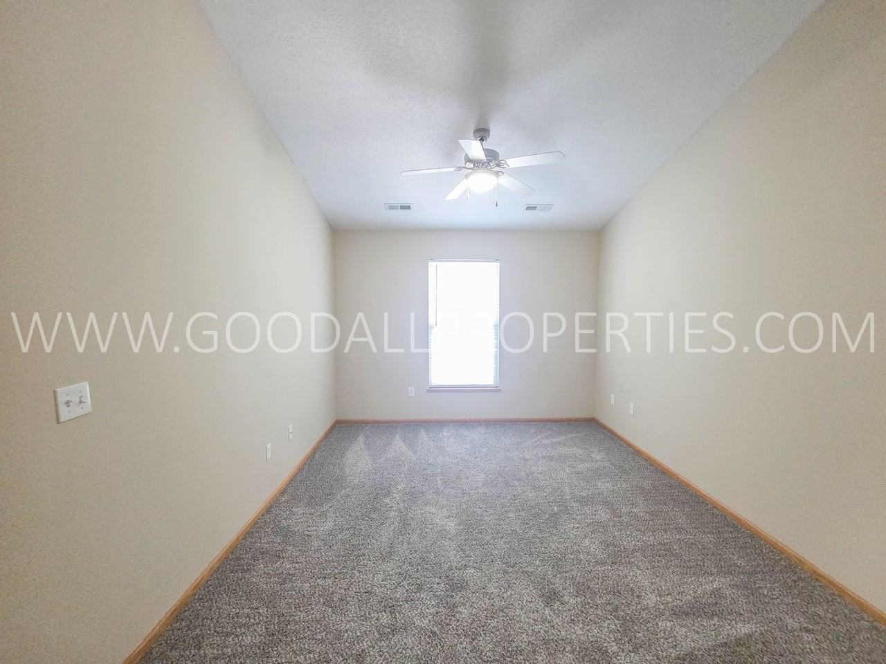 4315 152nd Ct - Photo 7 of 18