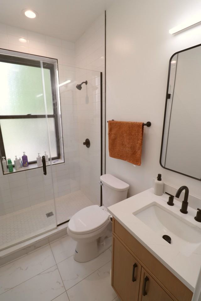 2401 N Kedzie Blvd #1 - Photo 7 of 30