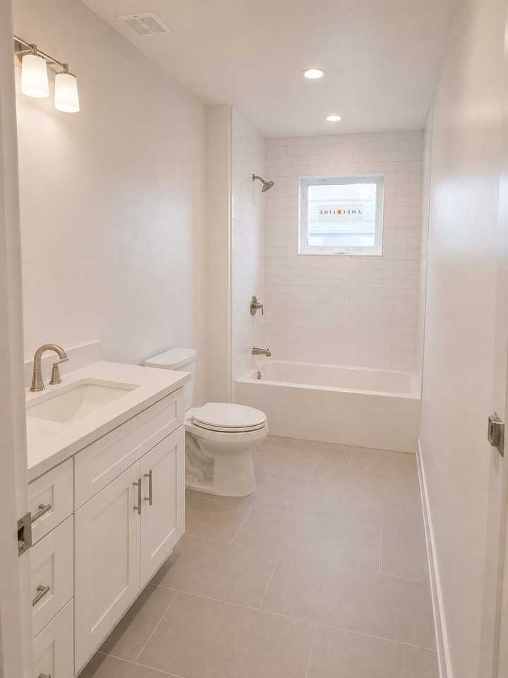 Burrell St #2 - Photo 2 of 6