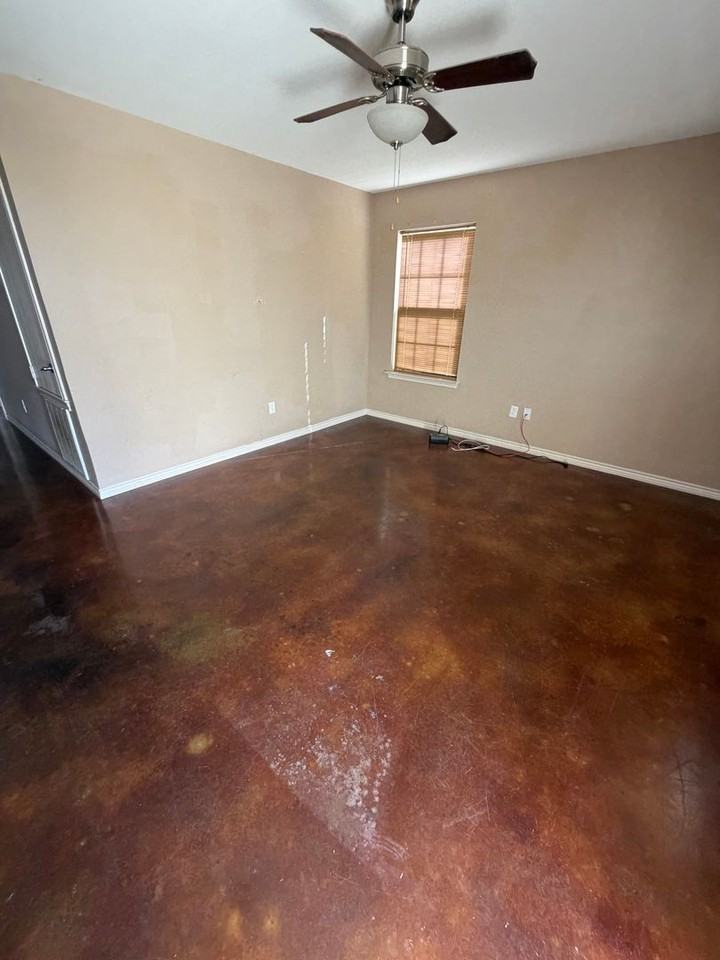 5596 5596 Sycamore St - Photo 2 of 13