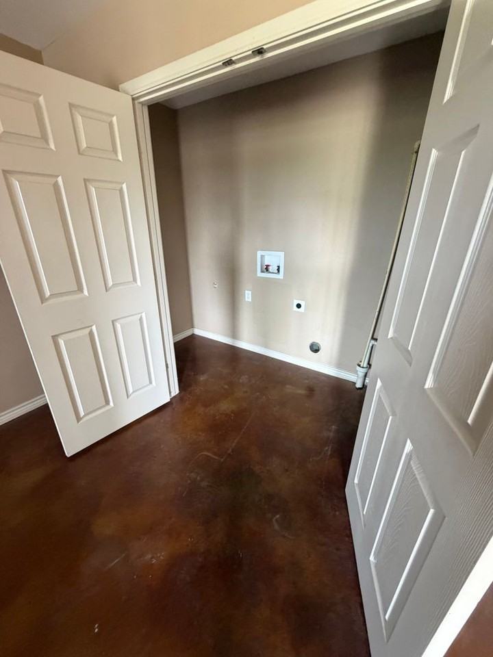 5596 5596 Sycamore St - Photo 5 of 13
