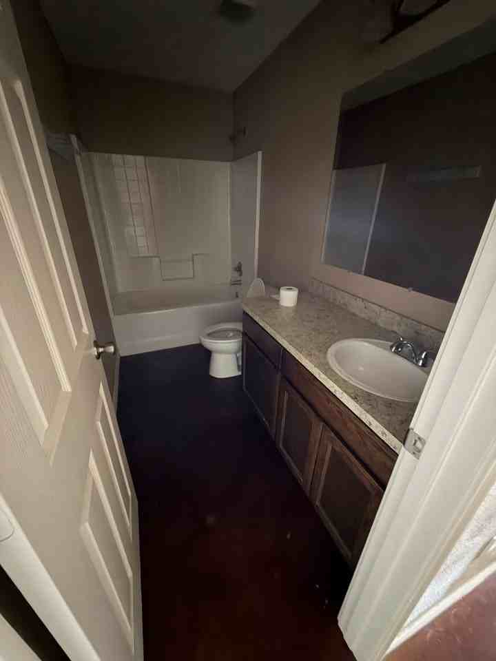 5596 5596 Sycamore St - Photo 7 of 13