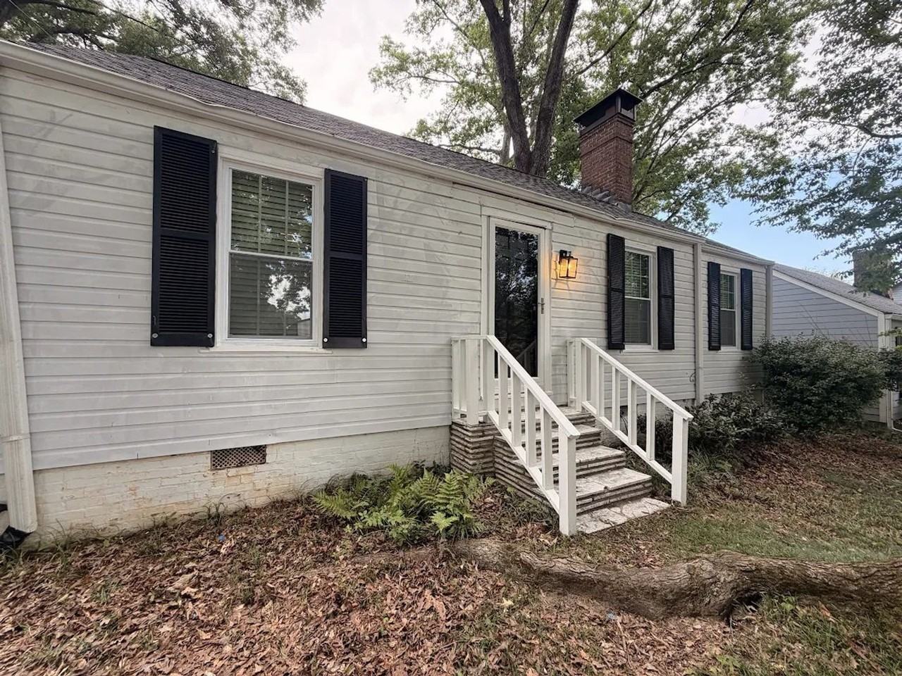 429 Deering Rd Nw - Photo 2 of 8