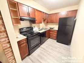 4 University Rd - Photo 1 of 1